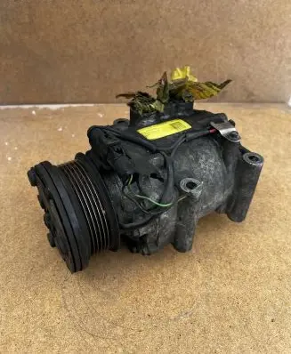 Ford Focus Air conditioning (A/C) compressor (pump) YS4H19D629AB