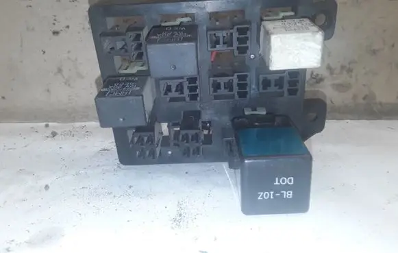 Hyundai H-1, Starex, Satellite Fuse module 918704A000