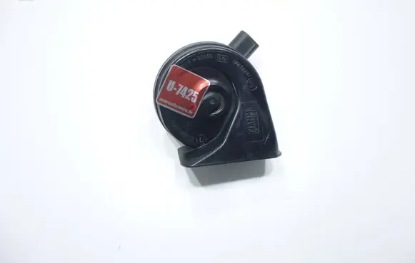 Volkswagen PASSAT B8 Horn signal 3Q0951221 FD3V0332