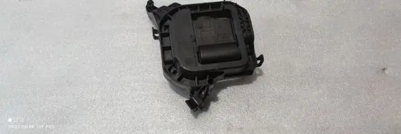 Audi S1 Air flap motor/actuator V3267002