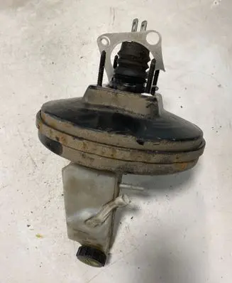 Ford Focus Brake booster 6M512B195FF 03786415314