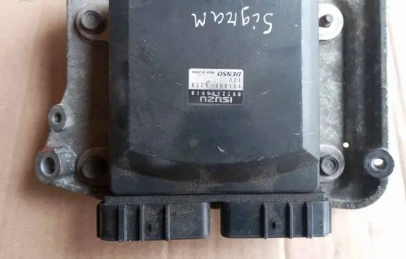 Opel Signum Engine control unit/module 8972586910
