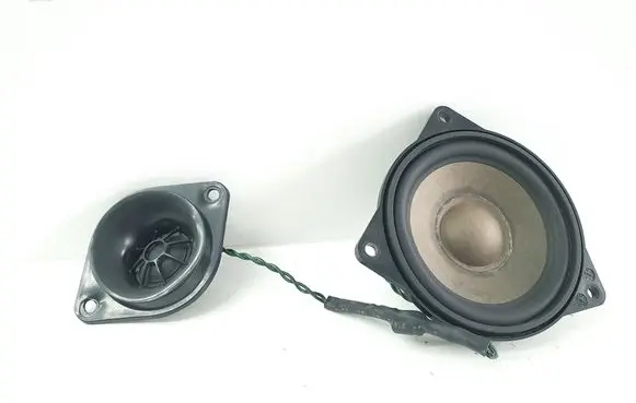 BMW 5 F10 F11 Parcel shelf speaker 9169689 6513916968902 9175696