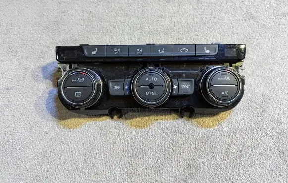 Volkswagen Golf VII Climate control unit 5G0907044BL