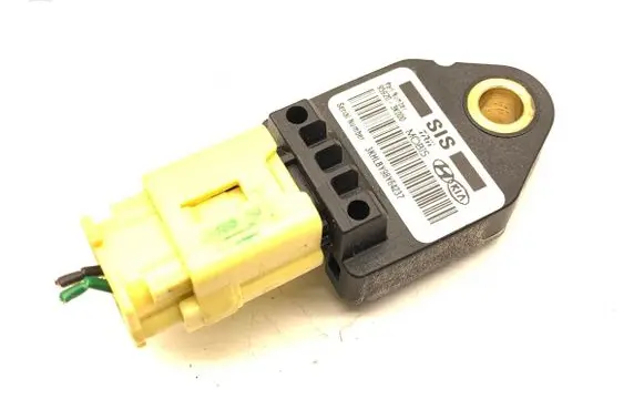 Hyundai i30 Airbag deployment crash/impact sensor 95920-3K000