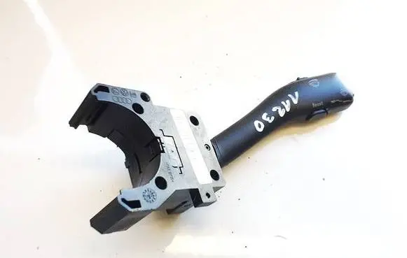 Skoda Superb B5 (3U) Wiper control stalk 4B0953503G