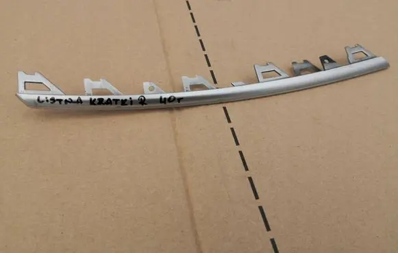 Audi A6 S6 C8 4K Front bumper splitter molding