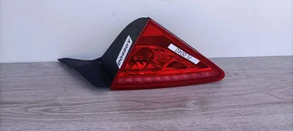 Audi A7 S7 4G Tailgate rear/tail lights 4G8945094