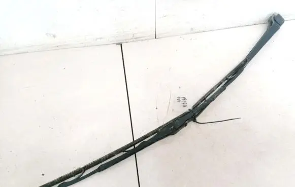 Renault Scenic I Front wiper blade arm