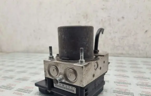 Audi A6 S6 C6 4F ABS Pump 4F0614517AT 4F0910517AK