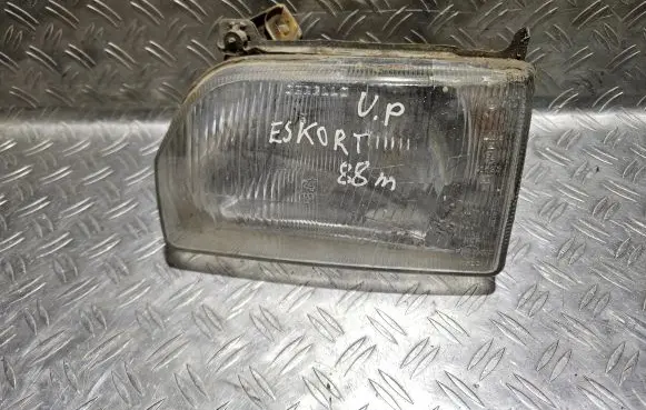 Ford Escort Headlight/headlamp 41522 41523