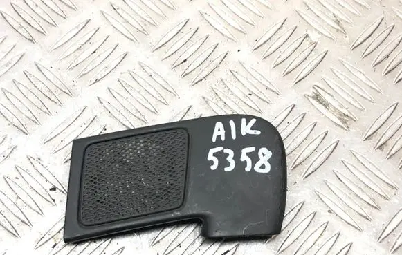 Audi A3 S3 A3 Sportback 8P Rear door speaker cover trim 8P4035793