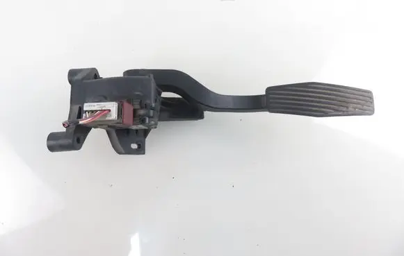 Opel Meriva A Accelerator throttle pedal 93335443DA