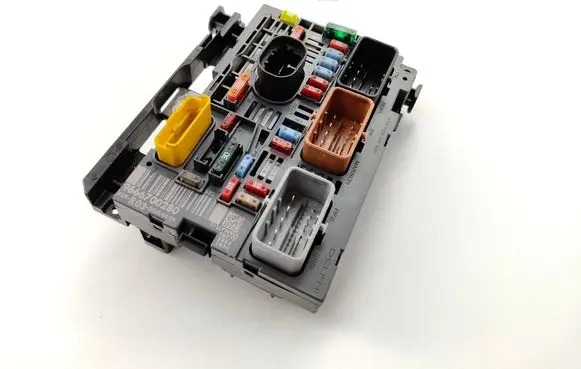 Fuse box set