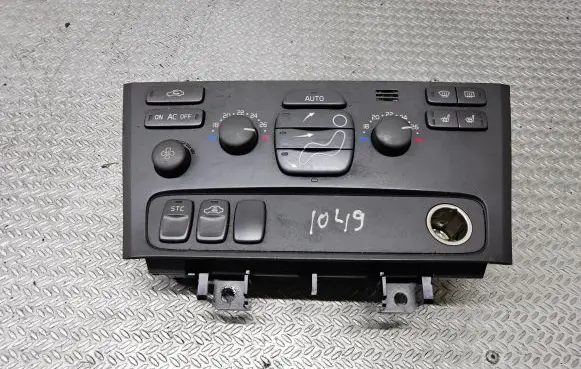 Volvo V70 Climate control unit 9452368