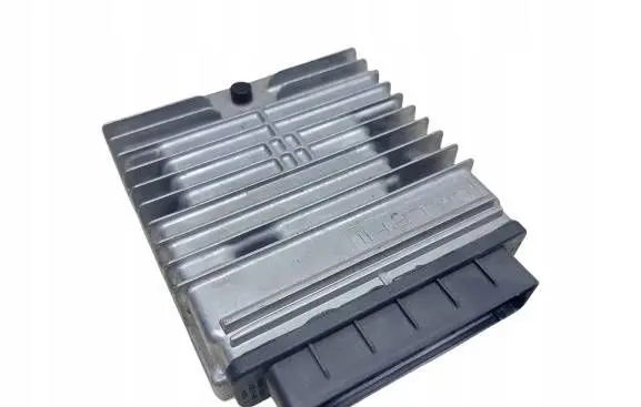 Ford Focus Engine control unit/module 2M5A12A650PD