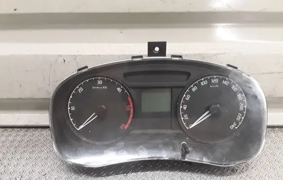 Skoda Fabia Mk2 (5J) Speedometer (instrument cluster) 5J0920800C