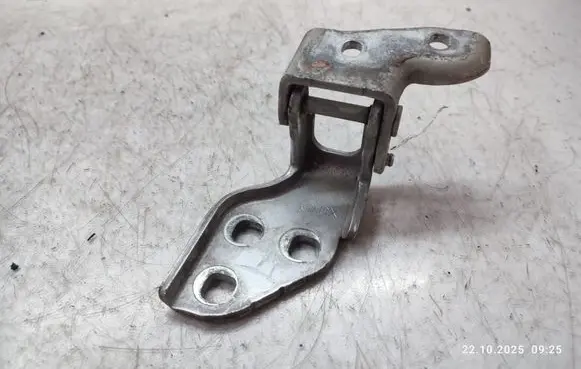 Fiat Ducato Front door upper hinge 