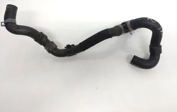 Volkswagen Tiguan Engine coolant pipe/hose 5Q0122096T 5C0121087D