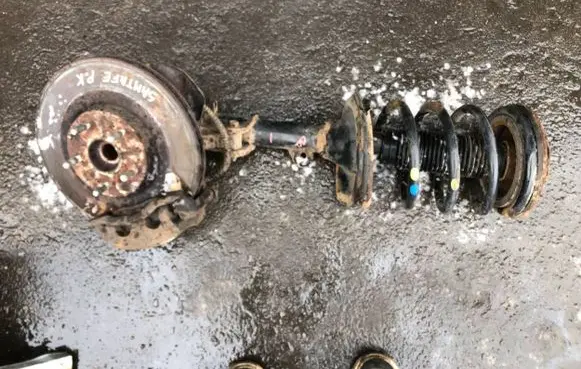 Hyundai Santa Fe Front wheel hub spindle knuckle