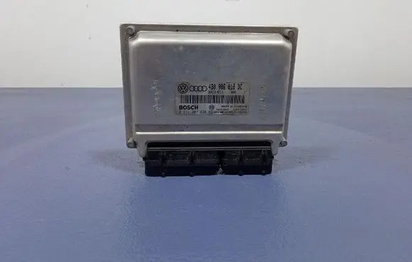 Volkswagen PASSAT B5.5 Engine control unit/module ECU 4B0906018DC