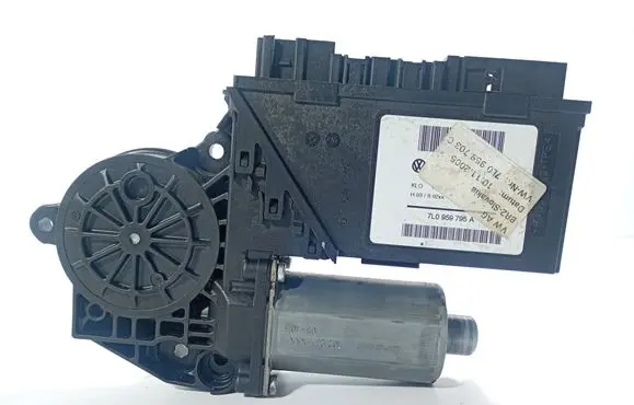 Porsche Cayenne (9PA) Rear door window regulator motor 7L0959795A