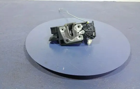 Dacia Jogger Front door lock 805035308R