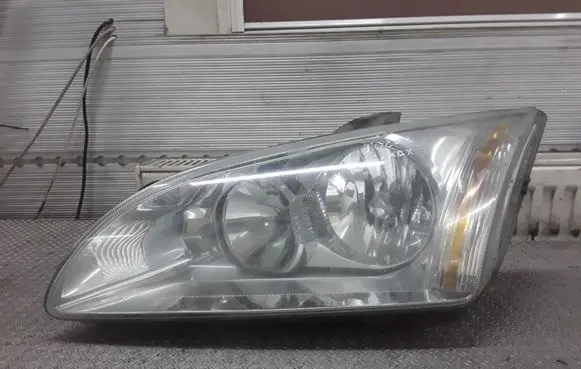 Ford Focus C-MAX Headlight/headlamp 4M5113W030AD