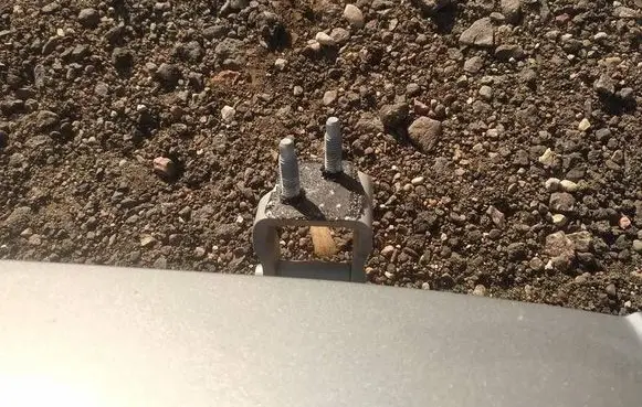 Volkswagen PASSAT B6 Tailgate/trunk/boot hinge