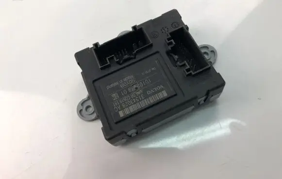 Volvo V70 Other control units/modules 31343028AC