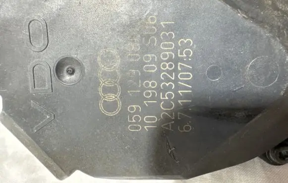Audi A5 8T 8F Intake manifold valve actuator/motor 059129086L 1019809S06