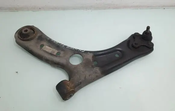 KIA Ceed Front lower control arm/wishbone