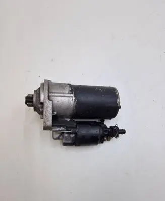 Volkswagen Golf IV Starter motor 1005821870
