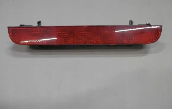 Nissan X-Trail T30 Third/center stoplight 672096609
