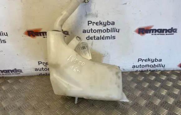 Iveco Daily 35 - 40.10 Windshield washer fluid reservoir/tank 5801566048