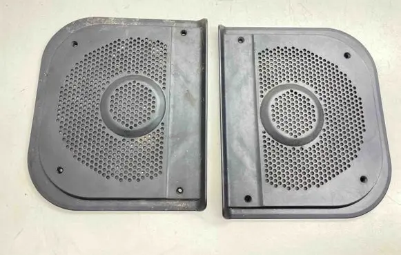 BMW 6 E63 E64 Subwoofer grill/trim 6921703