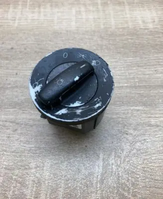 Volkswagen Touran I Light switch 1T0941431B