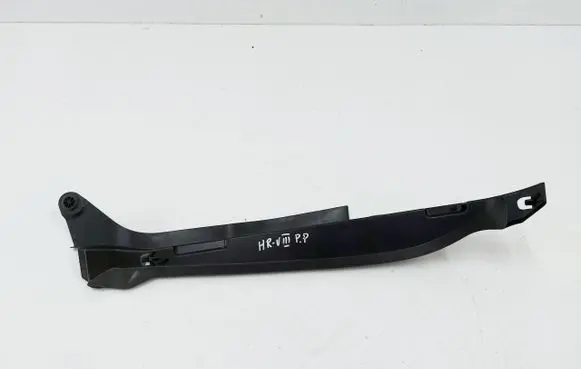 Honda HR-V Fender end trim 74105-3M0-000-50