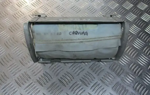 Mitsubishi Carisma Steering wheel airbag