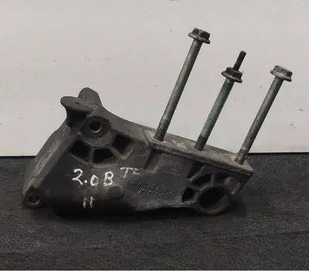 Engine mount bracket
