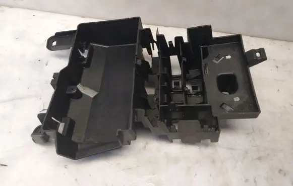 BMW X7 G07 Battery bracket 61138780757