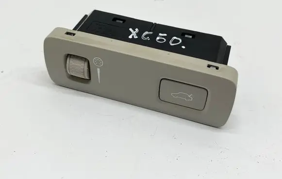Tailgate opening switch