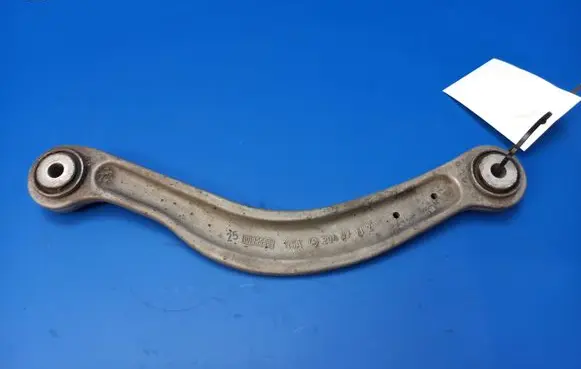 Rear upper control arm/wishbone