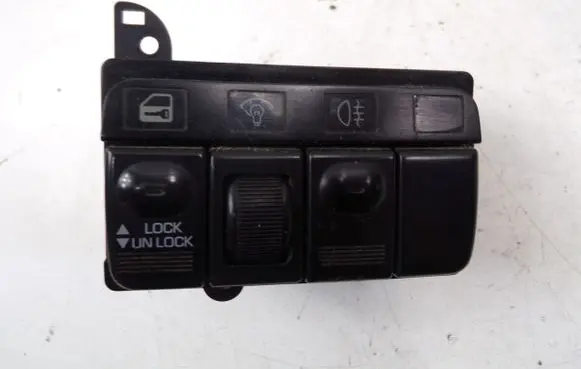 Mitsubishi Space Runner Central locking switch button 