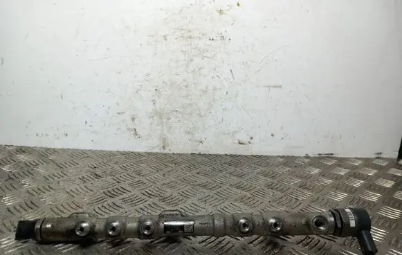 KIA Sorento Fuel main line pipe 0445214321