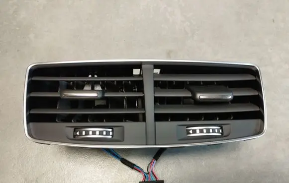 Audi A8 S8 D4 4H Rear air vent grill 4H0819203F