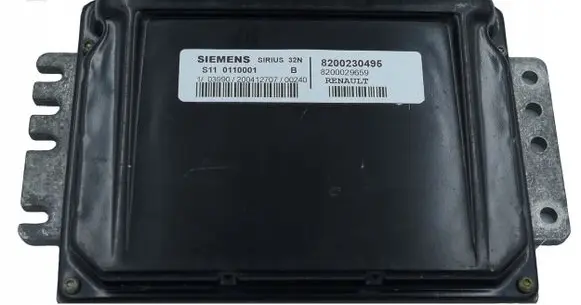 Renault Kangoo I Engine control unit/module 8200230495