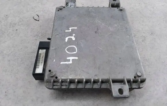 Land Rover Freelander Engine control unit/module ECU MKC104393
