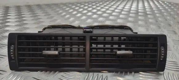 Audi A4 S4 B7 8E 8H Dash center air vent grill 8E0820951H