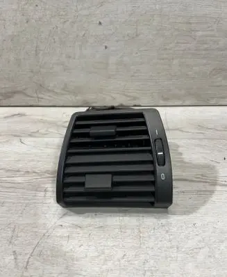 BMW X5 E53 Dashboard side air vent grill/cover trim 8402215 64228402215
